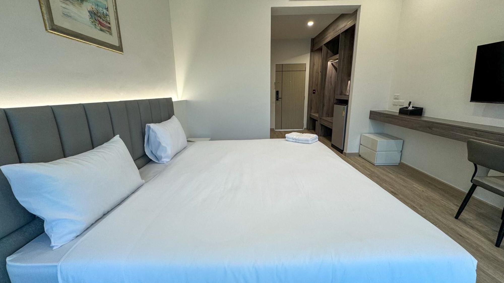Baan Suan Khun Ta And Golf Resort Ubon Ratchathani Exterior foto