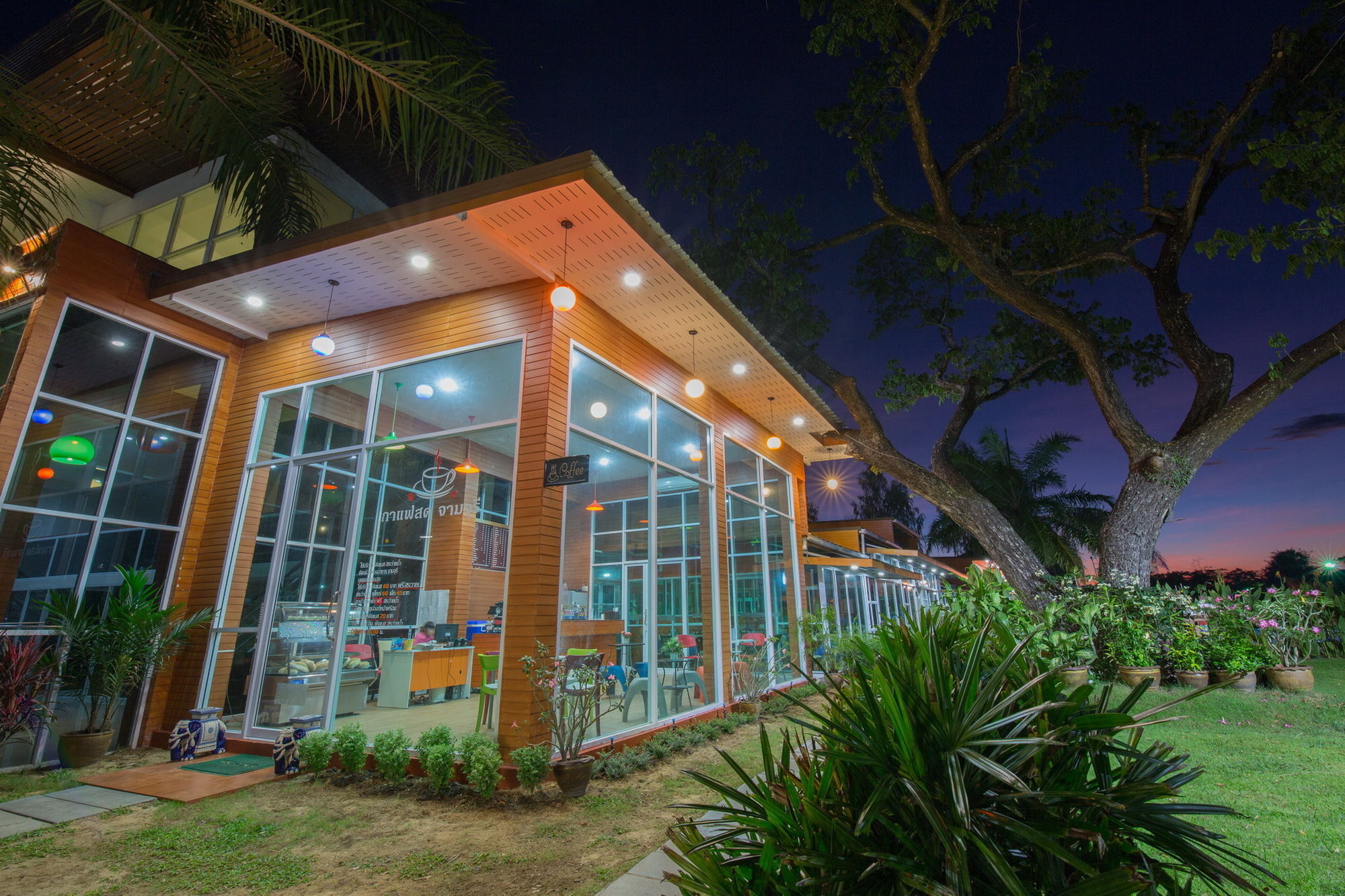 Baan Suan Khun Ta And Golf Resort Ubon Ratchathani Exterior foto
